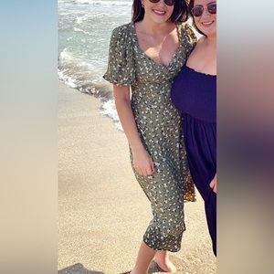 ASTR the Label puff sleeve midi dress